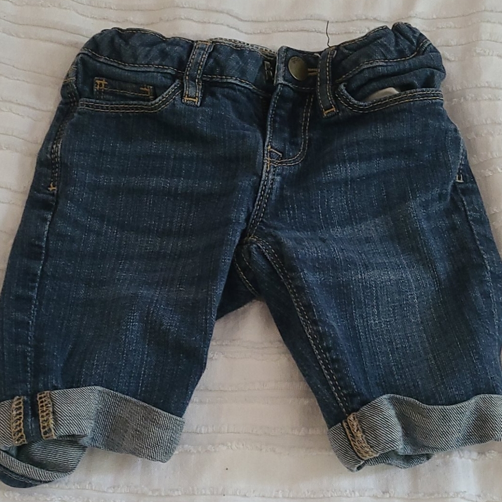 5 Gap Kids shorts